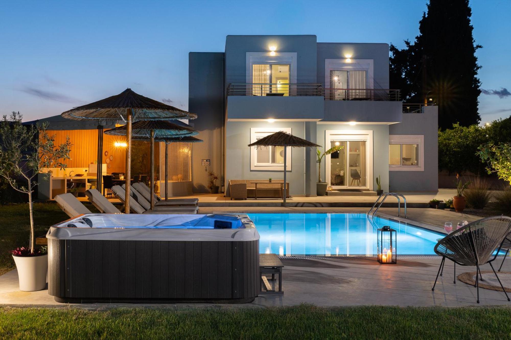 Ethria Pool With Heated Jacuzzi Αφάντου